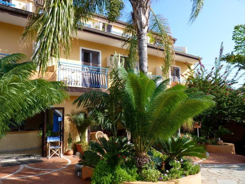 Hotel Grotticelle Capo Vaticano Kültér fotó